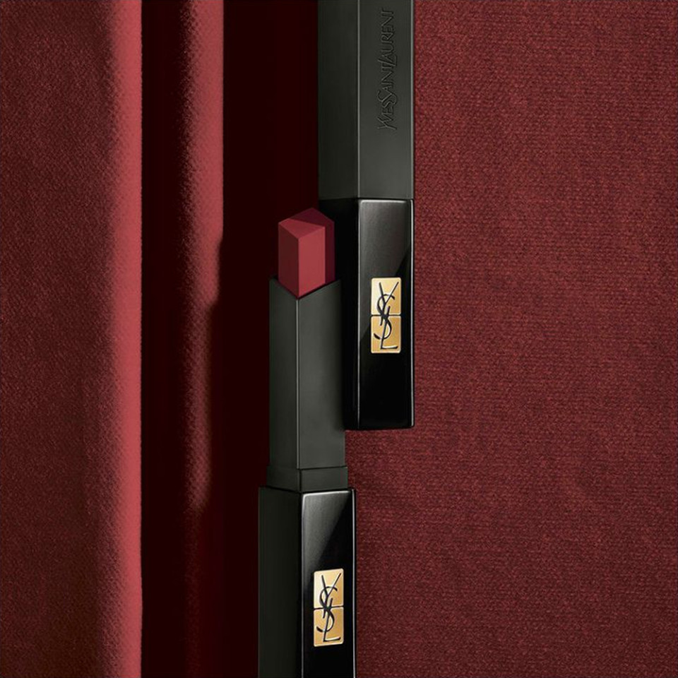 ROUGE THE SLIM VELVET RADICAL
