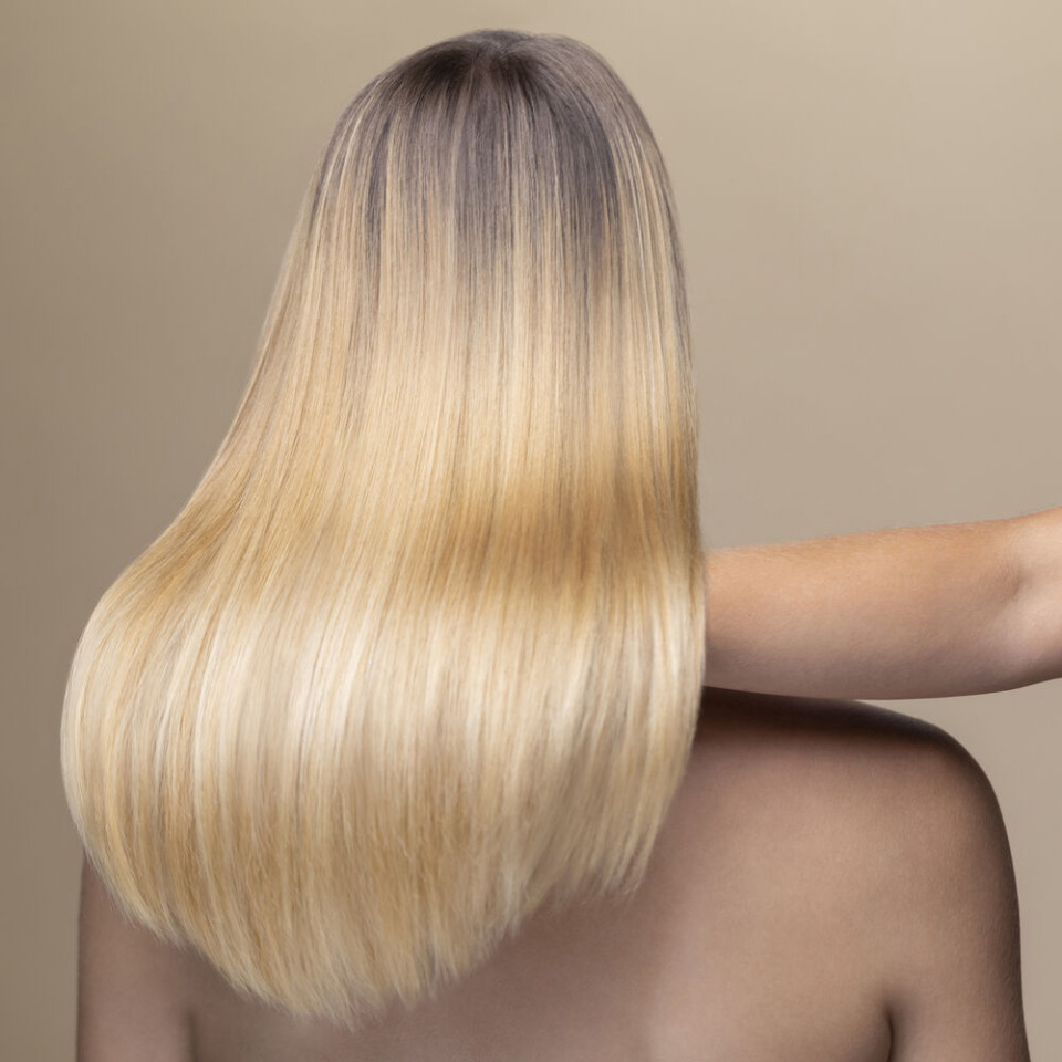 L'HUILE PRÉCIEUSE CHEVEUX BRILLANCE ET NUTRITION 100 ML