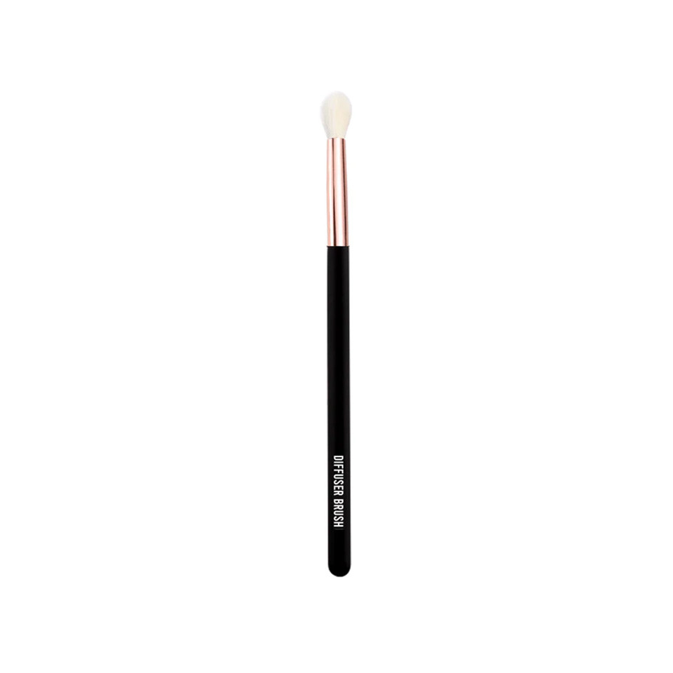 EYESSENTIAL BRUSHES