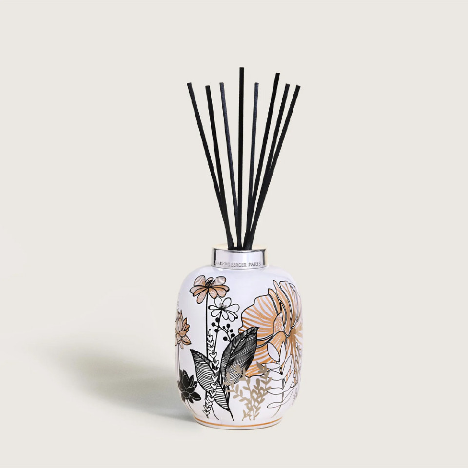 BOUQUET PARFUME PORCELAINE BLANCHE VEGETALE
