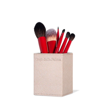 ESSENTIAL PRO MAKEUP BRUSH