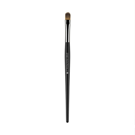 PENNELLO CORRETTORI ED ILLUMINANTI N°18