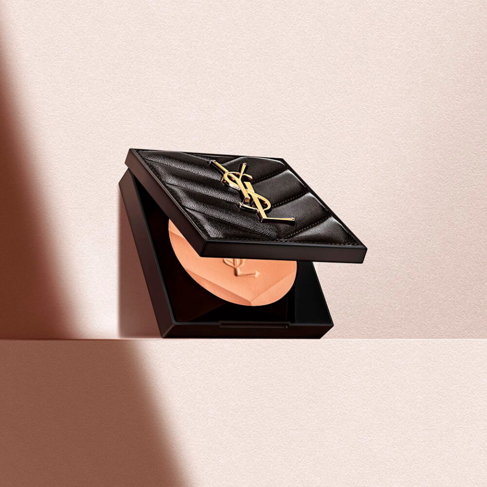 ALL HOURS HYPER FINISH POWDER