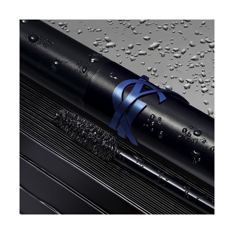 LASH CLASH WATERPROOF EXTREME VOLUME MASCARA