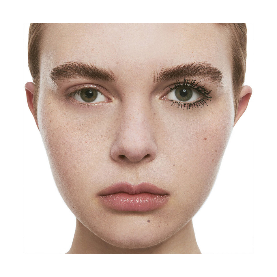 LASH CLASH WATERPROOF EXTREME VOLUME MASCARA