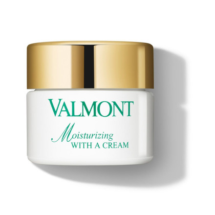 MOISTURIZING WITH A CREAM 50 ML