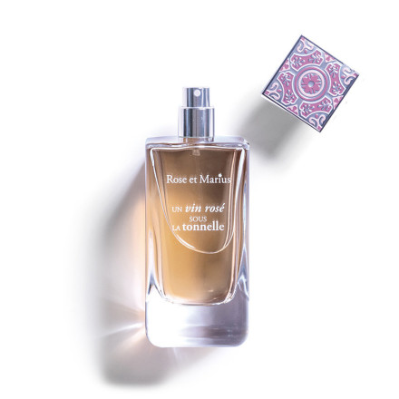 UN VIN ROSE SOUS LA TONNELLE EAU DE PARFUM