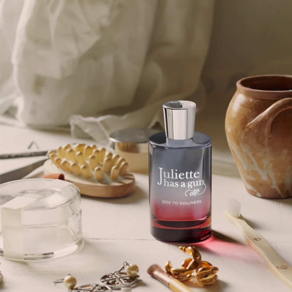 ODE TO DULLNESS EAU DE PARFUM